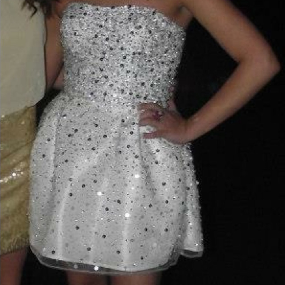 Sherri Hill White and Silver formal dress size 4